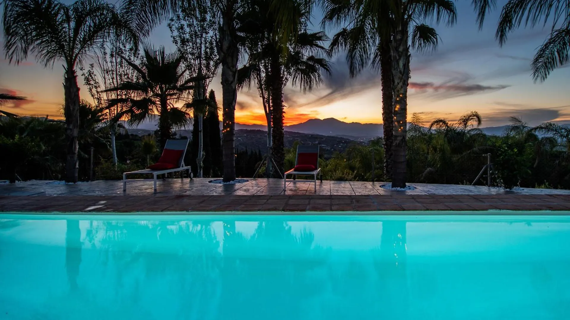 Cubo'S Finca El Balneario Alhaurín el Grande إسبانيا
